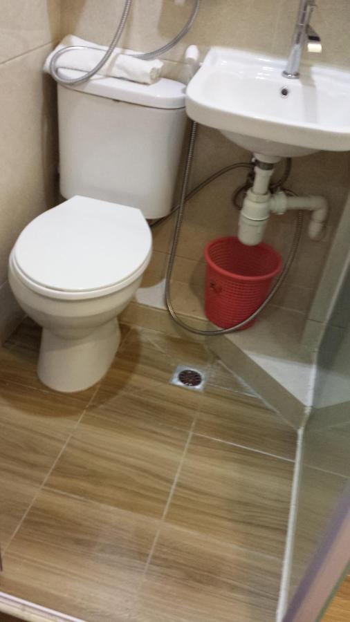 E-Dragon Hotel 一龙酒店 Hong Kong Bagian luar foto